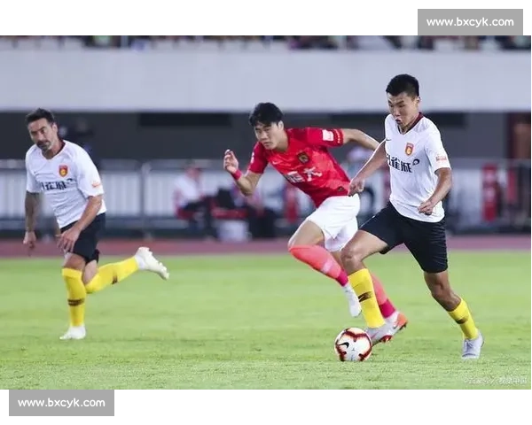 恒大vs华夏焦点对决解析球队状态战术博弈与胜负悬念前瞻看点 恒大vs华夏焦点对决解析球队状态战术博弈与胜负悬念前瞻看点